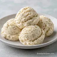 Creamy Homemade Vanilla Bean Ice Cream